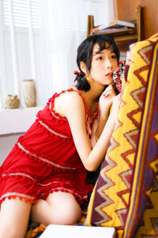 丰满女老板大胸老板bd高清